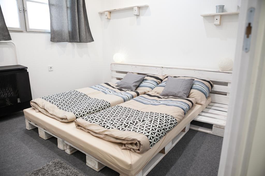 Junior Tower Apartment Budapest Esterno foto